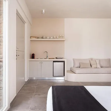 Kythea Apartment