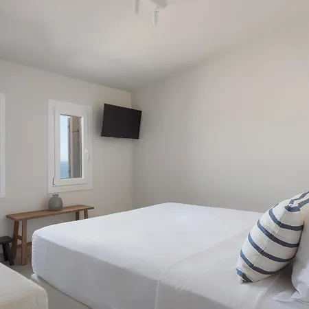 Kythea Apartment